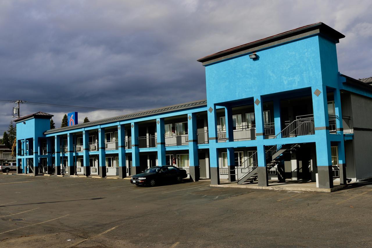 Holiday Lodge - Salem,Or Exterior photo
